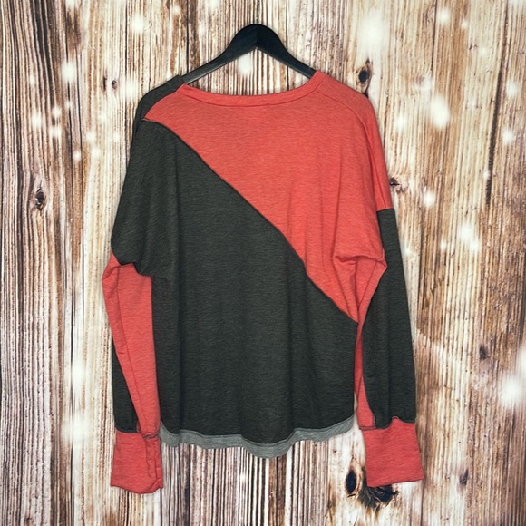 (⭐️⭐️LAST ONE⭐️⭐️) Reverse Stitch Color Block Sweater - Picture 6 of 8